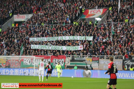 FC Augsburg vs Hertha BSC (4-0) (3)