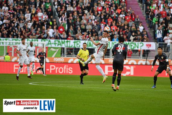 FC Augsburg vs VfB Stuttgart (4-1) (1)