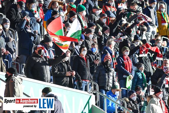 FC Augsburg vs 1. FC Union Berlin (2-0) (8)