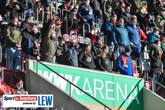 FC Augsburg vs 1. FC Union Berlin (2-0) (9)
