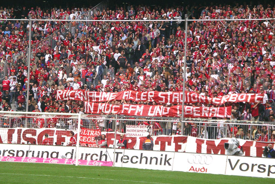 FC Bayern München vs Eintracht Frankfurt (2-0) (1)