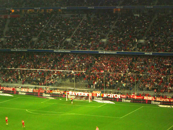 FC Bayern München vs FC Energie Cottbus (5-0) (2)