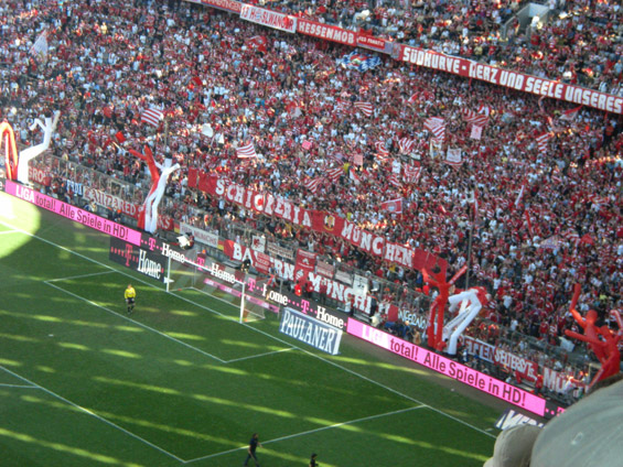 FC Bayern München vs VfB Stuttgart (2-1) (12)