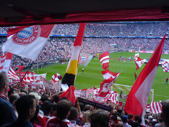 FC Bayern München vs VfL Wolfsburg (3-0) (15)