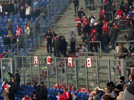 FC Schalke 04 vs FC Bayern München (2-0) (28)