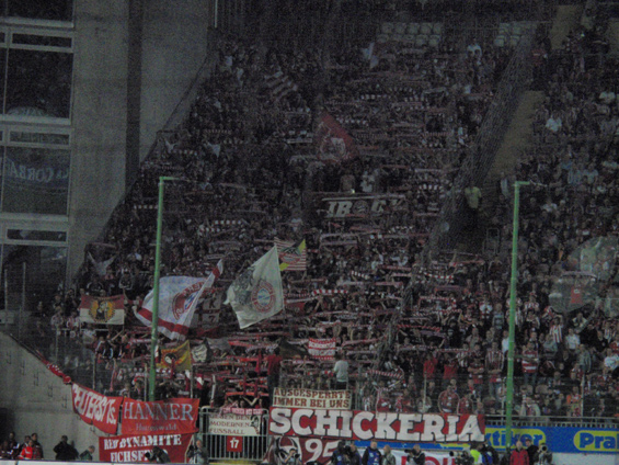 1. FC Kaiserslautern vs FC Bayern München (2-0) (12)