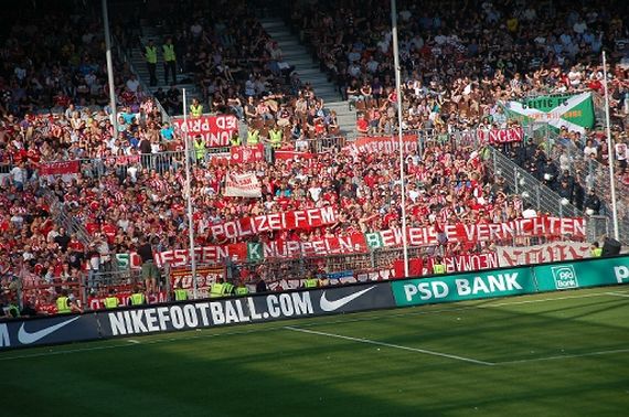 FC St. Pauli vs FC Bayern München (1-8) (8)