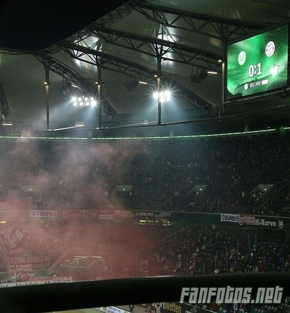 VfL Wolfsburg vs FC Bayern München (0-2) (3)
