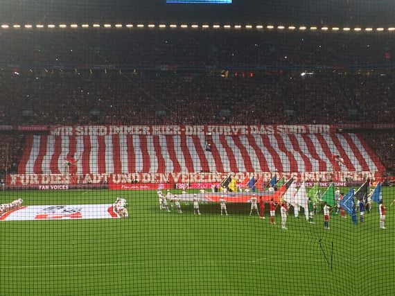 FC Bayern München vs VfL Wolfsburg (2-1) (4)
