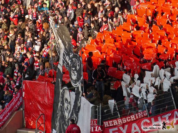 VfB Stuttgart vs FC Bayern München (0-2) (4)