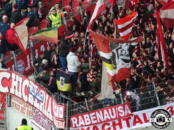 VfB Stuttgart vs FC Bayern München (0-1) (27)
