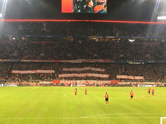 FC Bayern München vs FC Augsburg (1-1) (1)