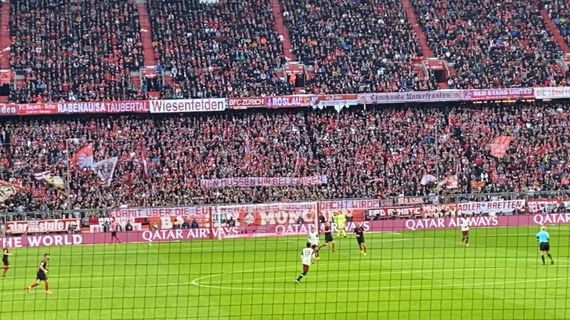 FC Bayern München vs FC Augsburg (2-0) (3)