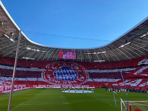 FC Bayern München vs FC Augsburg (2-0) (12)
