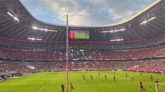 FC Bayern München vs Eintracht Frankfurt (1-2) (2)