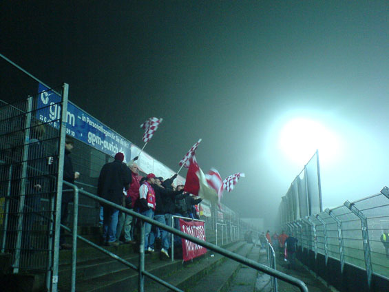 Kickers Emden vs FC Bayern München II (0-2) (2)