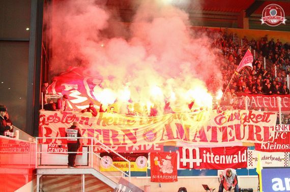 SSV Jahn Regensburg vs FC Bayern München II (1-1) (8)