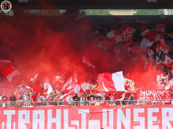 FC Bayern München II vs TSV 1860 München (3-1) (24)