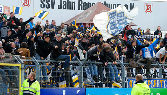 SSV Jahn Regensburg vs FC Carl Zeiss Jena (1-1) (12)