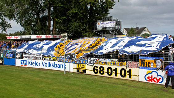 Holstein Kiel vs FC Carl Zeiss Jena (0-1) (4)