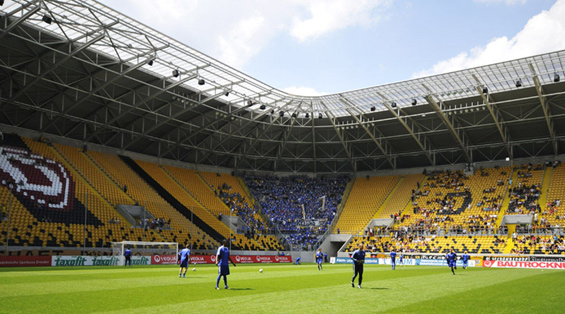 Dynamo Dresden vs FC Carl Zeiss Jena (2-0) (2)