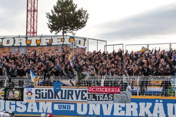 Carl Zeiss Jena vs 1. FC Lokomotive Leipzig (3-0) (3)