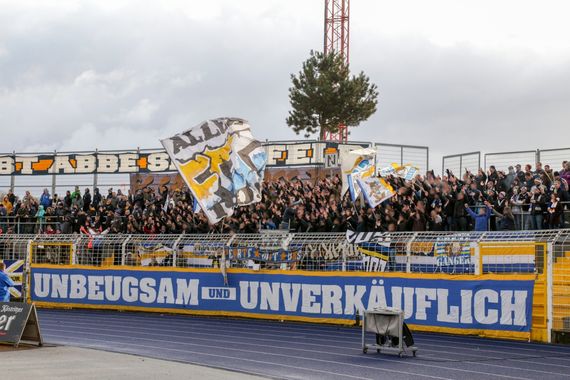 Carl Zeiss Jena vs FC Schönberg 95 (2-0) (2)