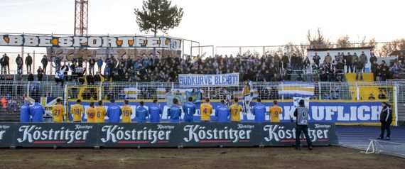 Carl Zeiss Jena vs FC Schönberg 95 (2-0) (12)