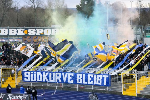 Carl Zeiss Jena vs Berliner FC Dynamo (2-0) (1)
