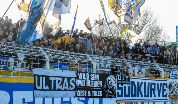 Carl Zeiss Jena vs ZFC Meuselwitz (1-2) (8)