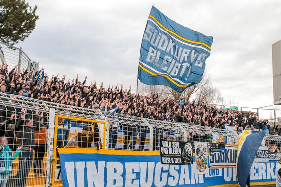 Carl Zeiss Jena vs TSG Neustrelitz (2-0) (1)