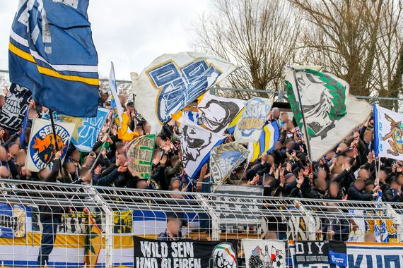Carl Zeiss Jena vs TSG Neustrelitz (2-0) (14)