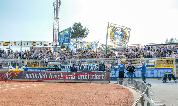 FC Carl Zeiss Jena vs FSV Luckenwalde (3-0) (4)
