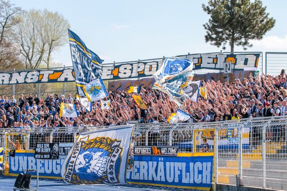 FC Carl Zeiss Jena vs FSV Luckenwalde (3-0) (6)