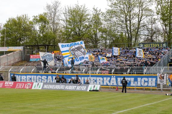 1. FC Lokomotive Leipzig vs FC Carl Zeiss Jena (1-2) (6)