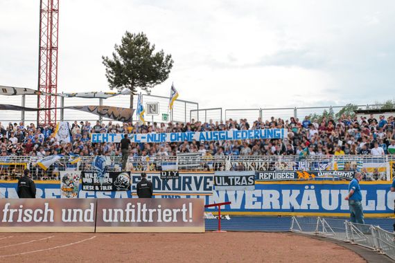 FC Carl Zeiss Jena vs Viktoria Berlin (0-2) (12)
