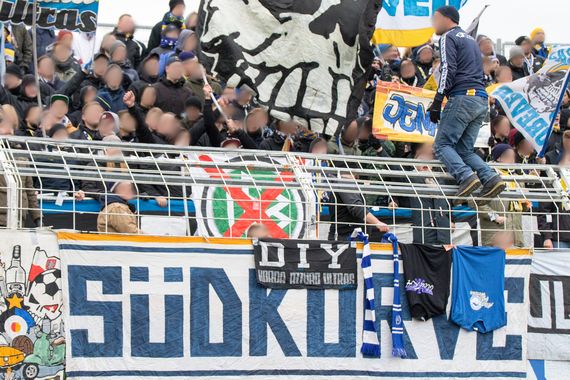 FC Carl Zeiss Jena vs Karlsruher SC (0-0) (23)