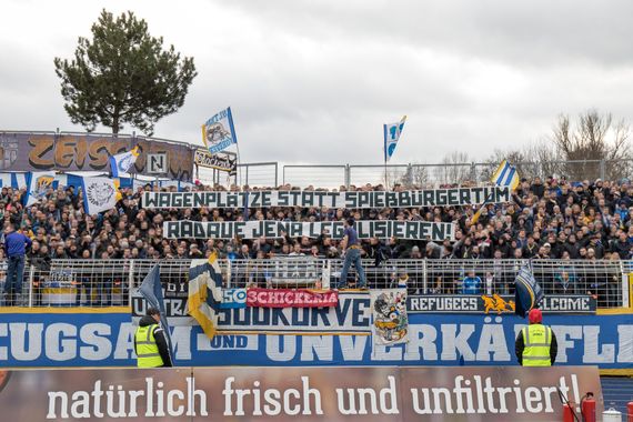 FC Carl Zeiss Jena vs Hallescher FC (2-1) (24)