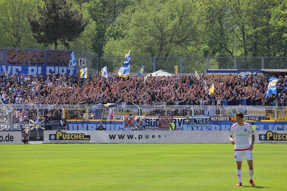 FC Carl Zeiss Jena vs SpVgg Unterhaching (2-1) (24)