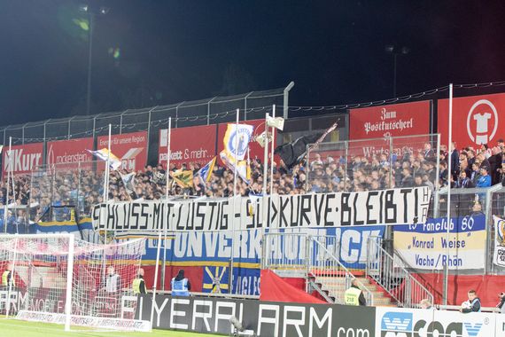 Würzburger Kickers vs FC Carl Zeiss Jena (2-2) (12)