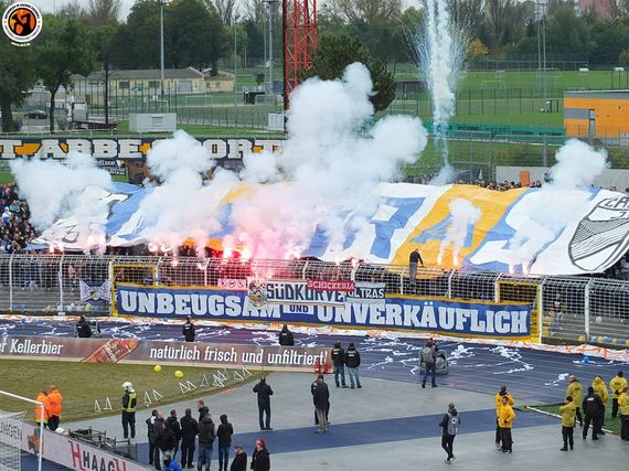 FC Carl Zeiss Jena vs FC Rot-Weiß Erfurt (2-1) (9)