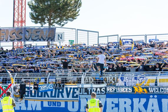 FC Carl Zeiss Jena vs VfL Osnabrück (2-0) (6)