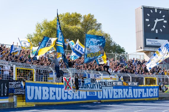 FC Carl Zeiss Jena vs VfL Osnabrück (2-0) (8)