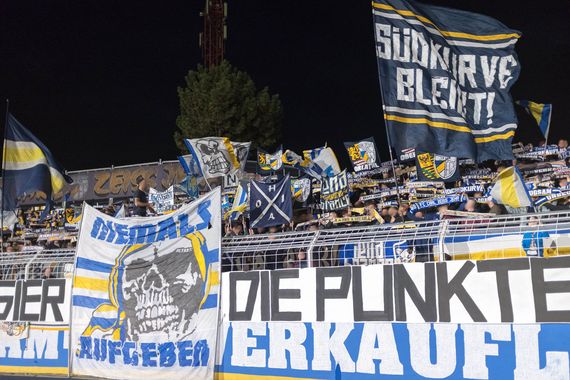FC Carl Zeiss Jena vs VfR Aalen (0-0) (4)