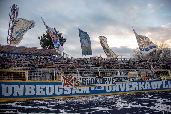 FC Carl Zeiss Jena vs SpVgg Unterhaching (4-5) (4)