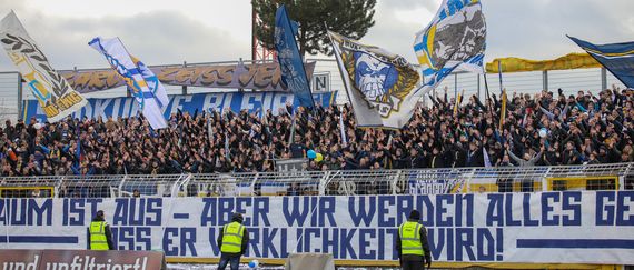 FC Carl Zeiss Jena vs SpVgg Unterhaching (4-5) (11)