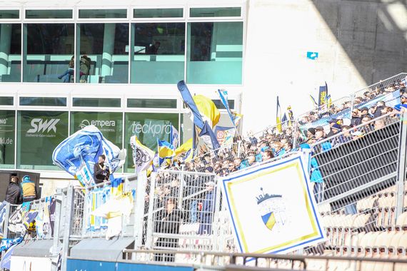1. FC Kaiserslautern vs FC Carl Zeiss Jena (4-1) (17)