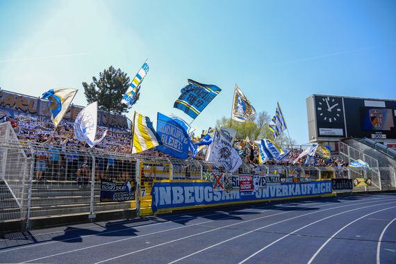 FC Carl Zeiss Jena vs SV Wehen Wiesbaden (3-1) (44)