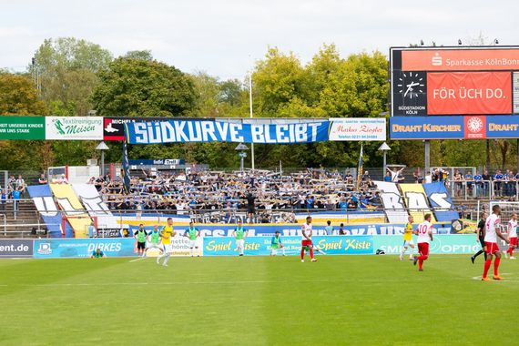 SC Fortuna Köln vs FC Carl Zeiss Jena (2-0) (12)