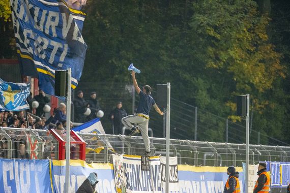 Viktoria Köln vs FC Carl Zeiss Jena (2-2) (15)
